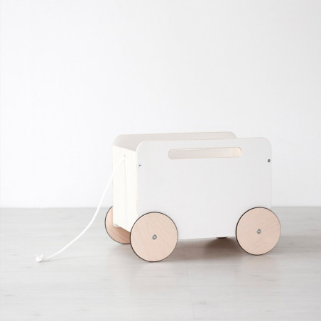 Toy chest on wheels - Ooh noo