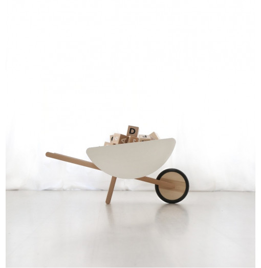 Toy wheelbarrow - Ooh noo